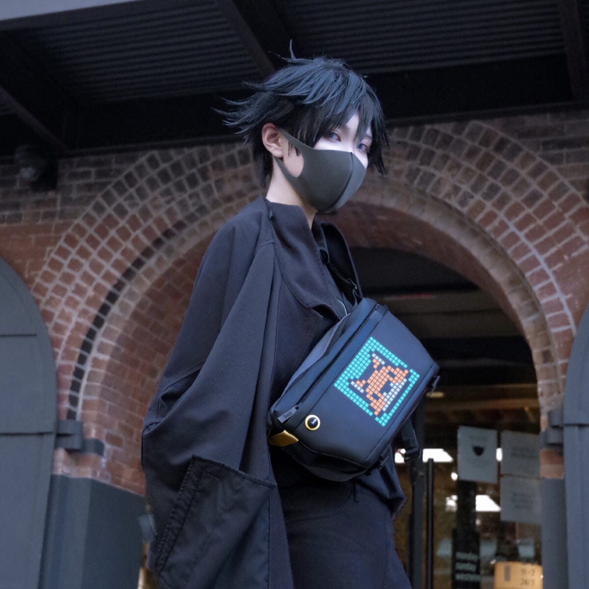Divoom Pixoo Sling Bag 發光像素單肩包